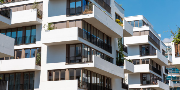 Comprar / Vender Dúplex y Áticos en Badalona · con Ventanas Insonorizadas y Aislantes