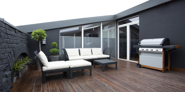 Inversores, Intermediarios, Agentes y Brokers Inmobiliarios en Badalona · Tríplex